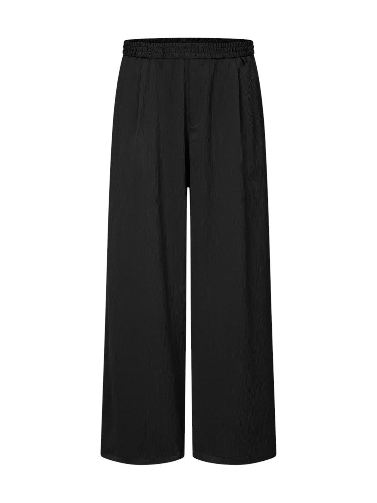 Soft Pleated Wide-Leg Pants