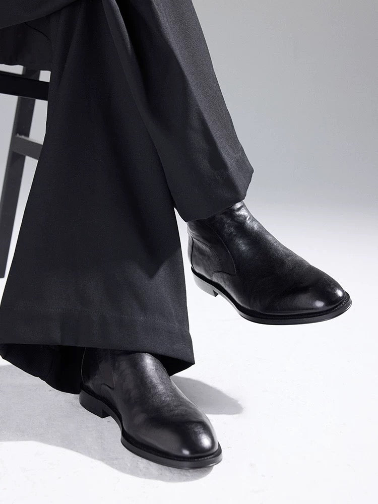 "Slanted Cut" Retro Intellectual Chelsea Boots